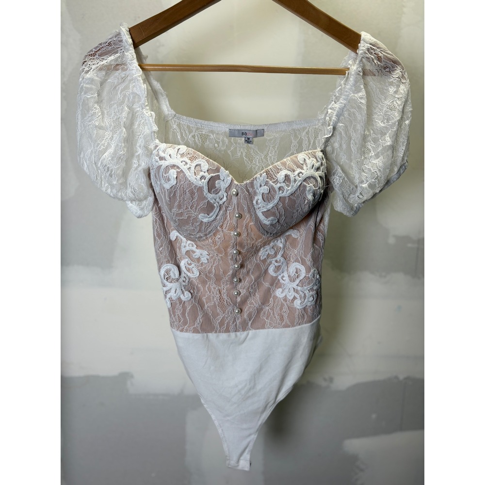 Blashe White Lace Puff Sleeve Bodysuit Pearl Buttons Womens M